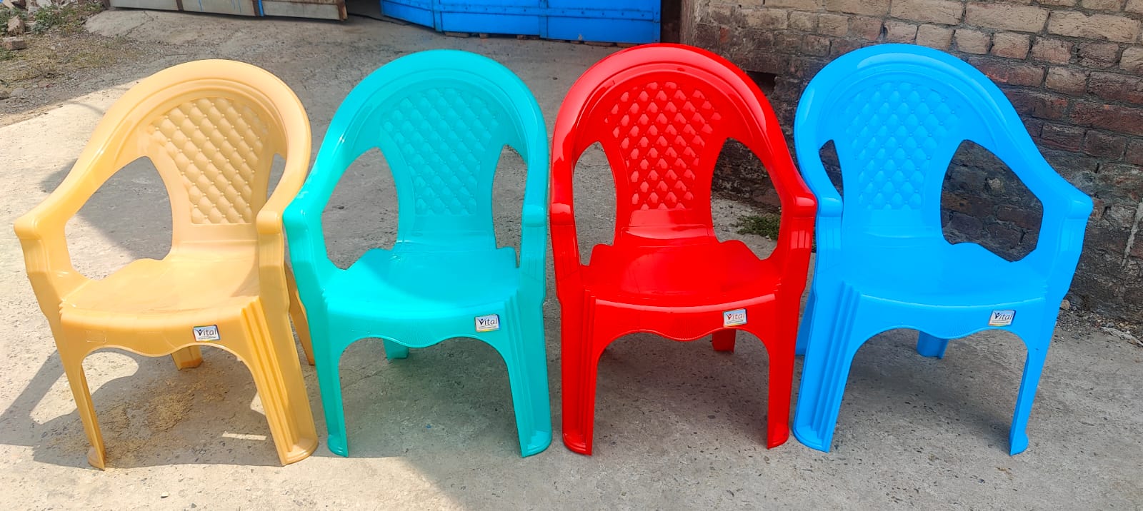 Modern Plastic Chair